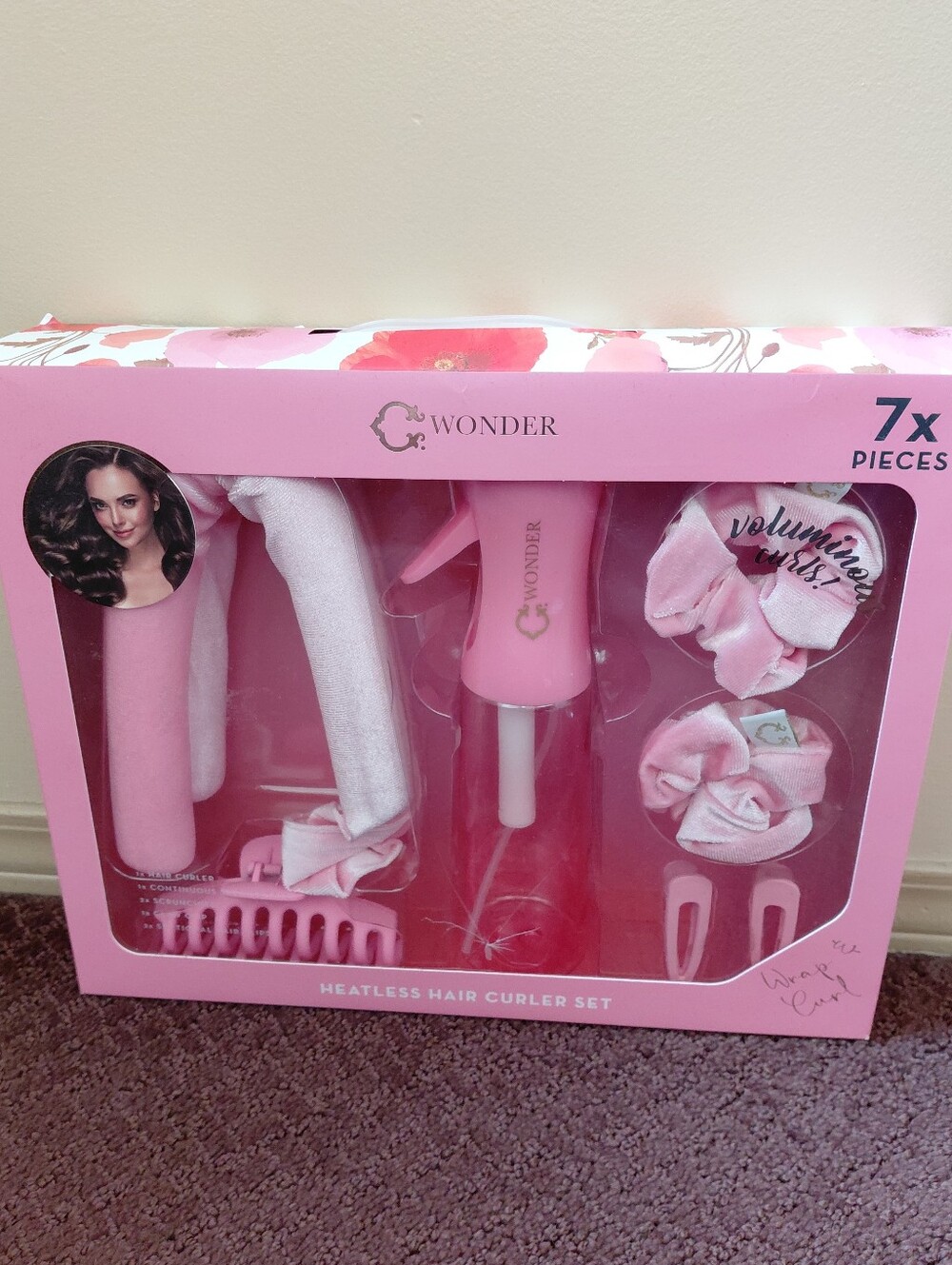 C Wonder 7-Piece Pink Heatless Hair Curler Set